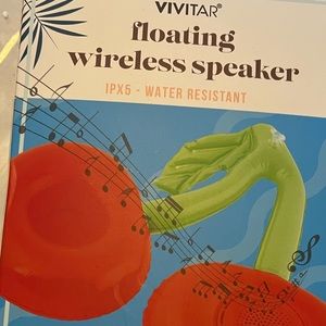 New in the box Vivitar Wireless floating water resistant speaker